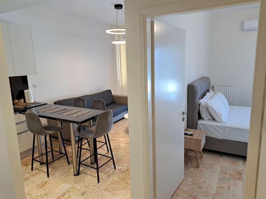 Luxury Suite Pátra Eksteriør bilde