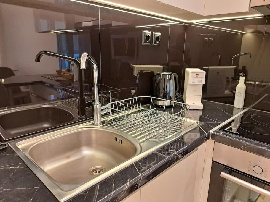 Luxury Suite Pátra Eksteriør bilde