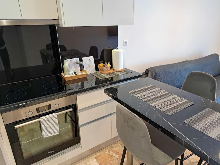 Luxury Suite Pátra Eksteriør bilde
