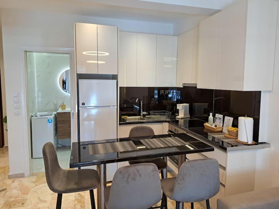 Luxury Suite Pátra Eksteriør bilde